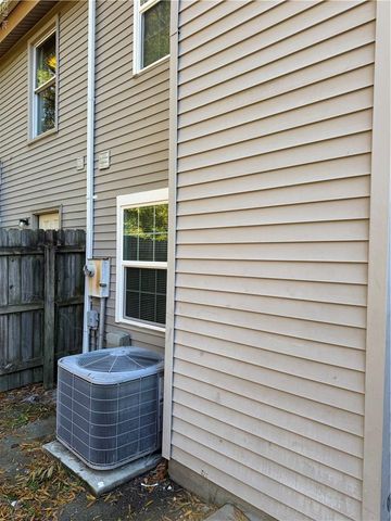 1260 Hillock XING, Virginia Beach, VA 23455