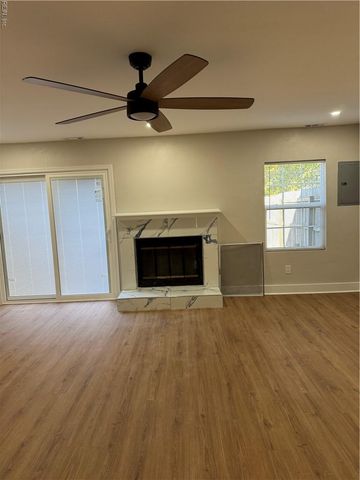 1260 Hillock XING, Virginia Beach, VA 23455