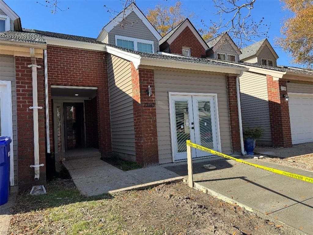 1260 Hillock XING, Virginia Beach, VA 23455