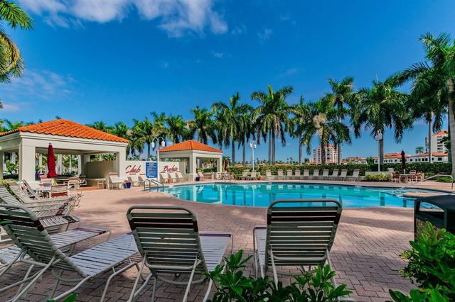 6085 BAHIA DEL MAR CIRCLE 467, St Petersburg, FL 33715