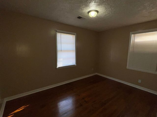 1251 HOLLIDAY ST, Memphis, TN 38122