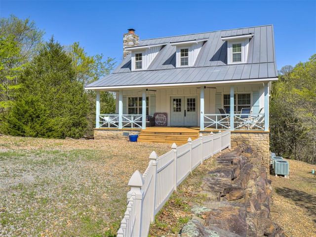 263 Eagles Nest Path, Stigler, OK 74462