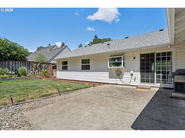 14250 Sw BONNIE BRAE St, Beaverton, OR 97005