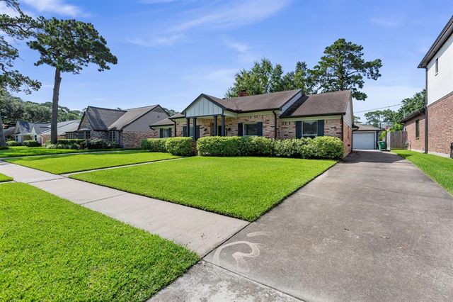 1011 Martin Street, Houston, TX 77018