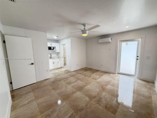 11309 SW 74th Ter EFF, Miami, FL 33173
