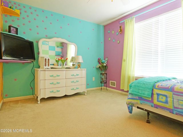 332 Bayberry, West Creek, NJ 08092