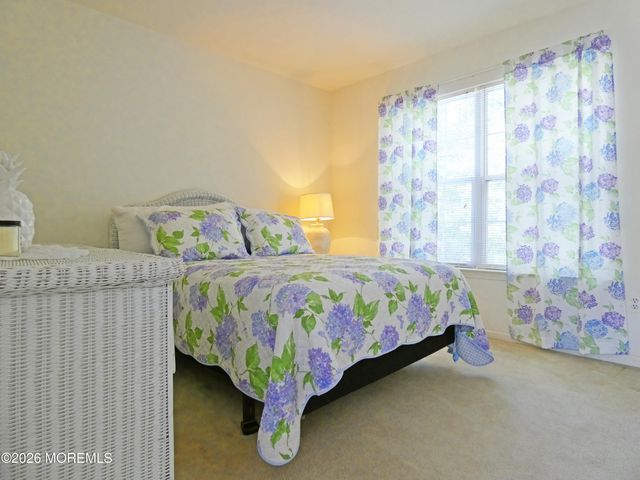 332 Bayberry, West Creek, NJ 08092