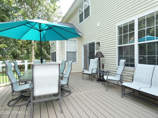332 Bayberry, West Creek, NJ 08092