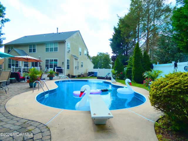 332 Bayberry, West Creek, NJ 08092