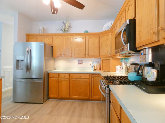 332 Bayberry, West Creek, NJ 08092