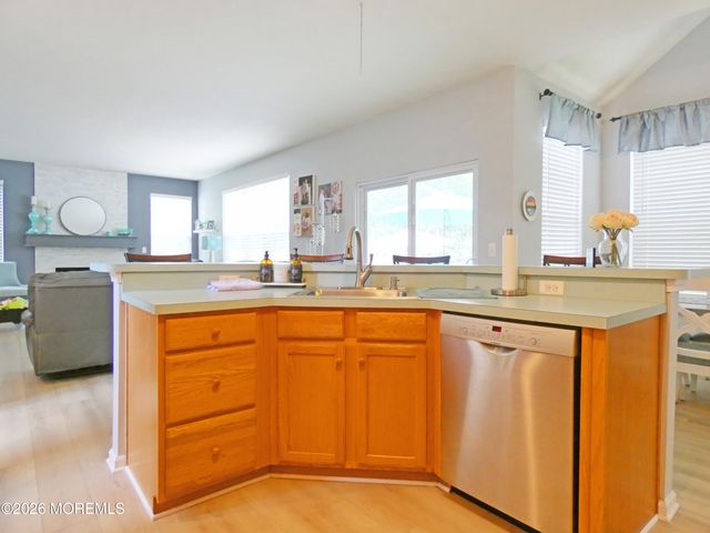 332 Bayberry, West Creek, NJ 08092