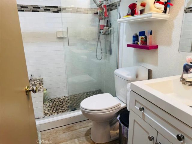 840 S Gilbert St, Hemet, CA 92543