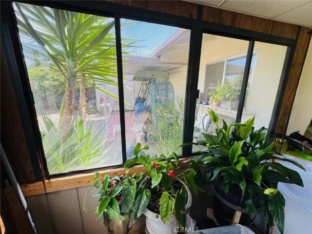 840 S Gilbert St, Hemet, CA 92543