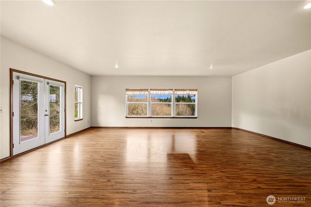 10404 210th Lane SW, Rochester, WA 98579