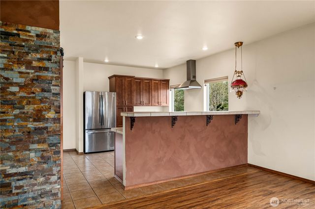 10404 210th Lane SW, Rochester, WA 98579