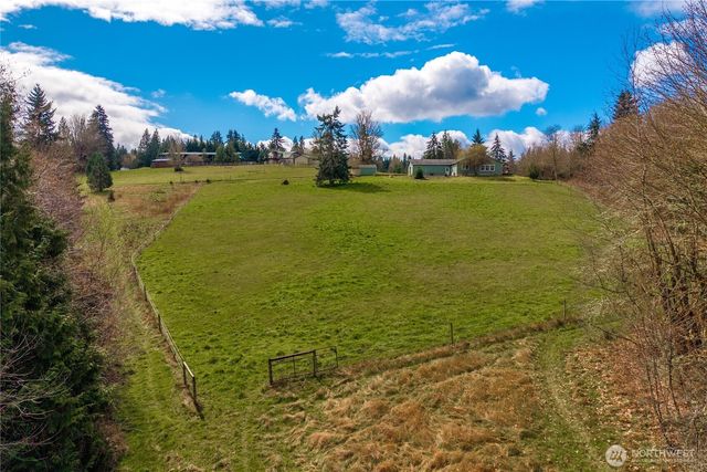 10404 210th Lane SW, Rochester, WA 98579