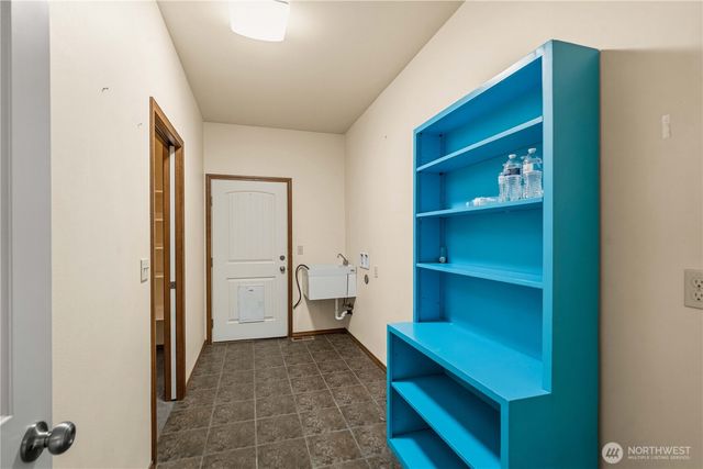 10404 210th Lane SW, Rochester, WA 98579