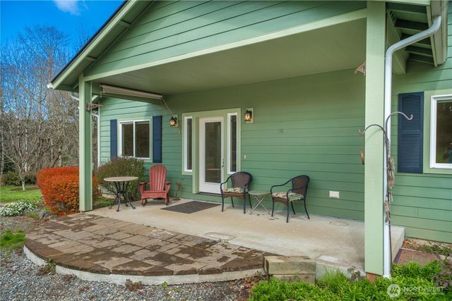 10404 210th Lane SW, Rochester, WA 98579