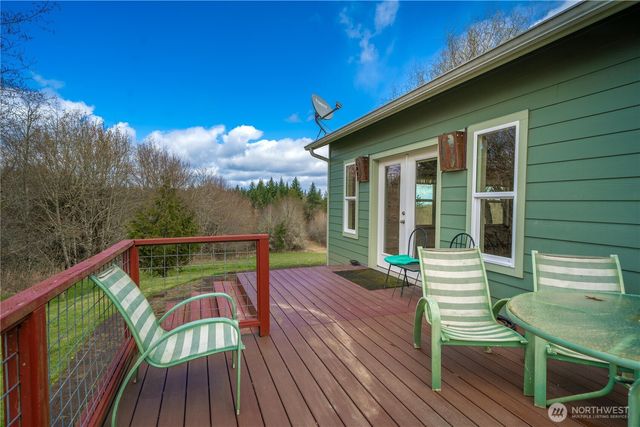 10404 210th Lane SW, Rochester, WA 98579