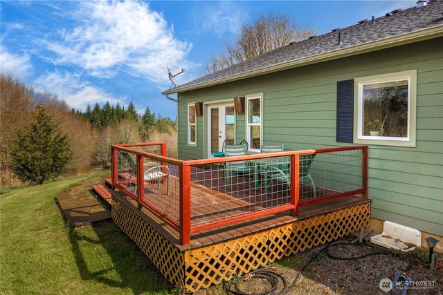 10404 210th Lane SW, Rochester, WA 98579