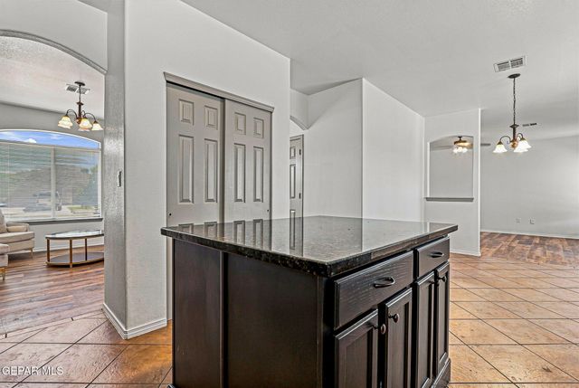 12921 COZY COVE Avenue, El Paso, TX 79938