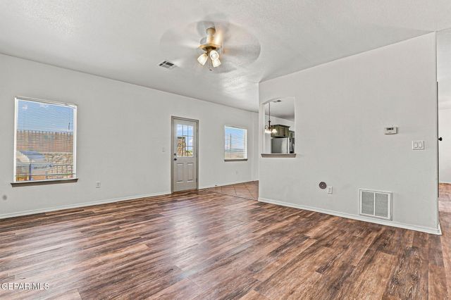 12921 COZY COVE Avenue, El Paso, TX 79938
