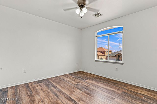 12921 COZY COVE Avenue, El Paso, TX 79938