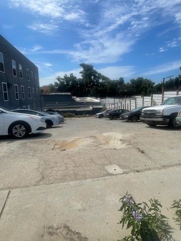 422 Warren, Inglewood, CA 90302