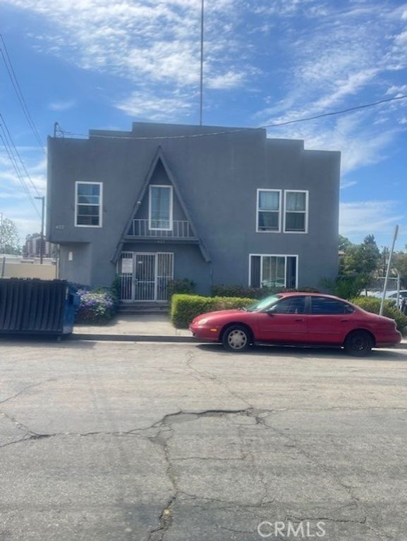 422 Warren, Inglewood, CA 90302