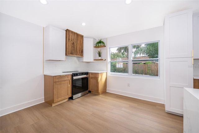 5116 JEANNINE COURT, Orlando, FL 32807