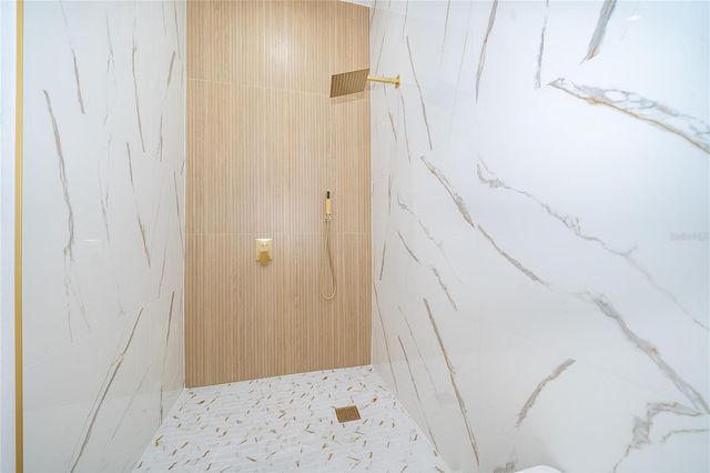 5116 JEANNINE COURT, Orlando, FL 32807