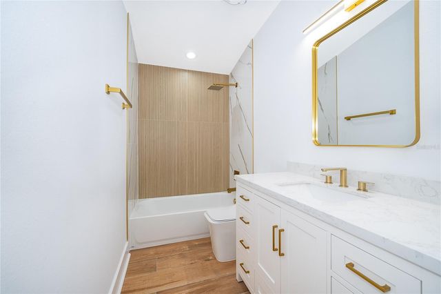 5116 JEANNINE COURT, Orlando, FL 32807