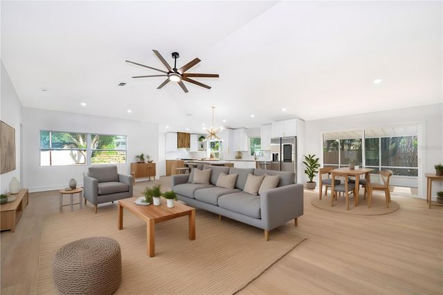 5116 JEANNINE COURT, Orlando, FL 32807