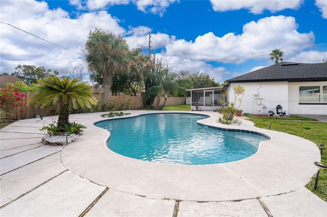 5116 JEANNINE COURT, Orlando, FL 32807