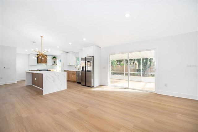 5116 JEANNINE COURT, Orlando, FL 32807