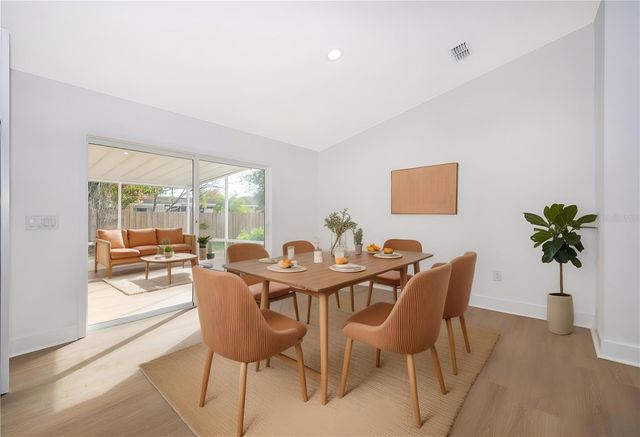 5116 JEANNINE COURT, Orlando, FL 32807