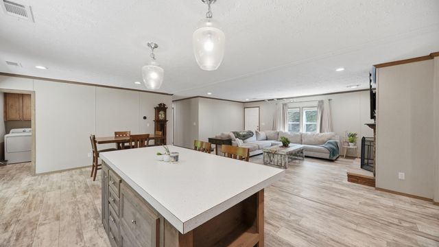 9015 Chip Drive, Soddy Daisy, TN 37379