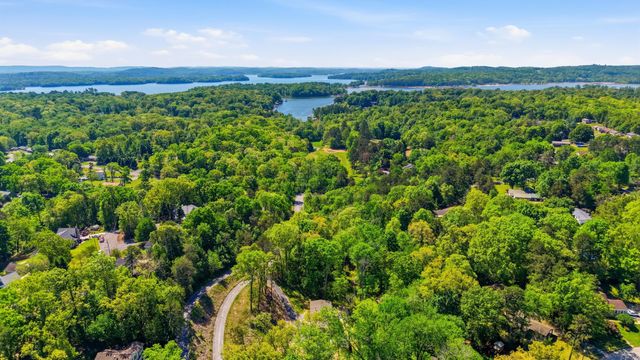 9015 Chip Drive, Soddy Daisy, TN 37379