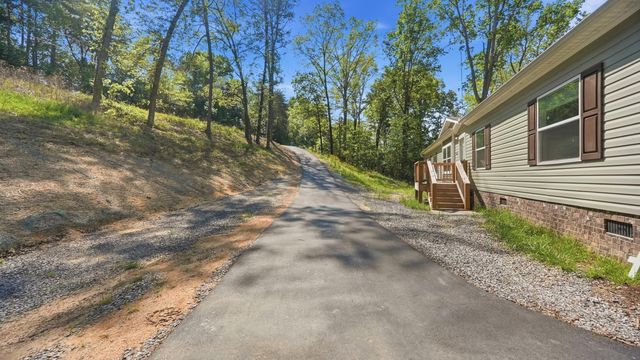9015 Chip Drive, Soddy Daisy, TN 37379
