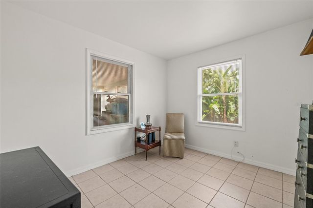 7328 9TH AVENUE N, St Petersburg, FL 33710