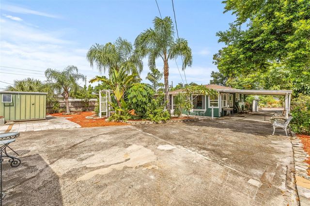 7328 9TH AVENUE N, St Petersburg, FL 33710