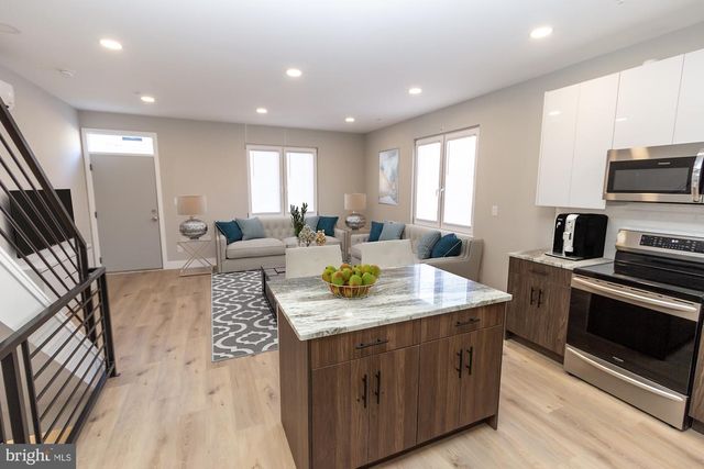 2417 N HANCOCK ST, Philadelphia, PA 19133