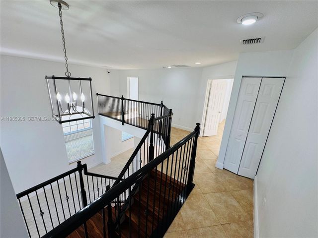 9083 Dupont Place, Wellington, FL 33414