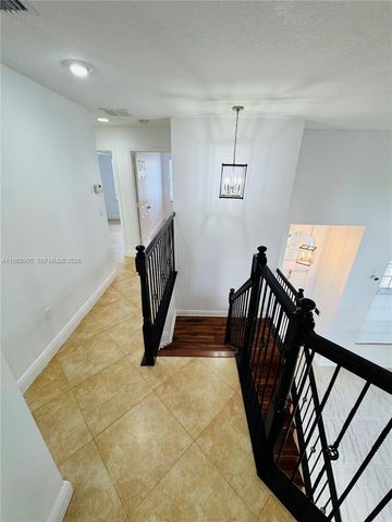 9083 Dupont Place, Wellington, FL 33414