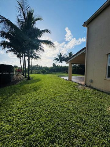 9083 Dupont Place, Wellington, FL 33414