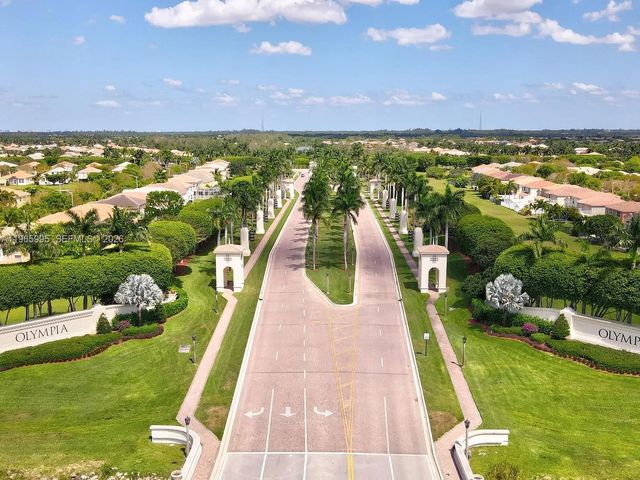 9083 Dupont Place, Wellington, FL 33414