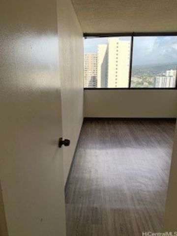 55 S Kukui Street D2315, Honolulu, HI 96813