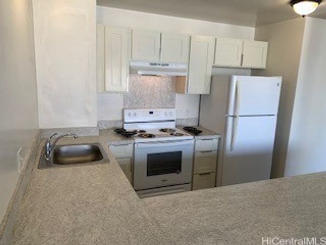 55 S Kukui Street D2315, Honolulu, HI 96813