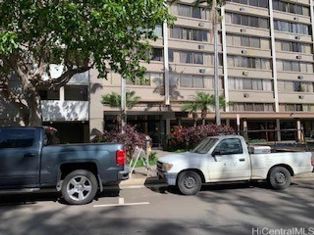 55 S Kukui Street D2315, Honolulu, HI 96813