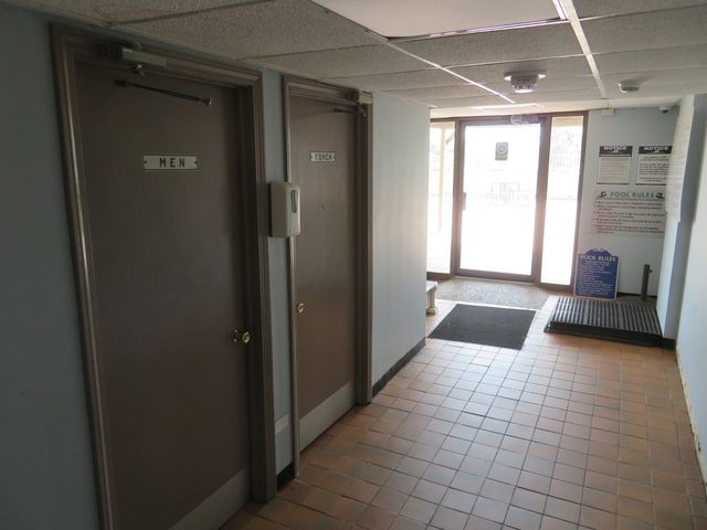 7234 W North Avenue 701, Elmwood Park, IL 60707